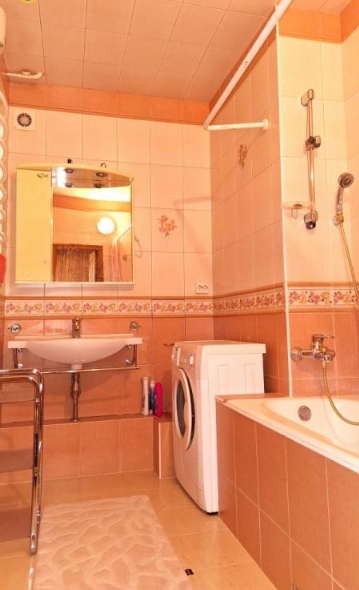 продажа трехкомнатной квартиры номер A-173786 в Приморском районе, фото номер 12